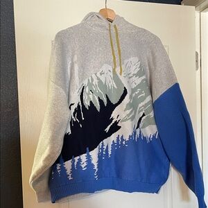 Women's Hooded Gray and Blue Mountain Scene Sweater